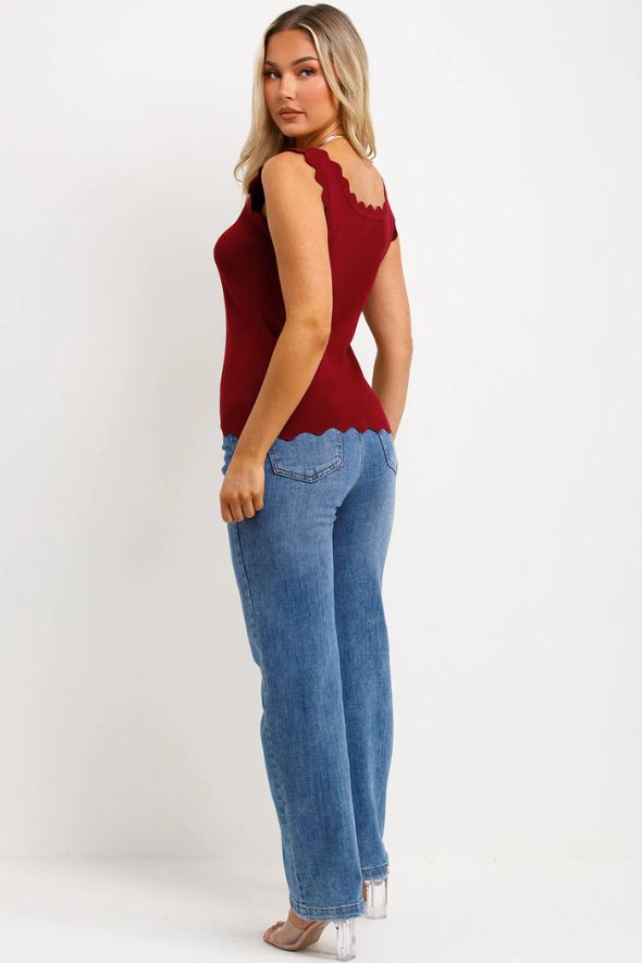 Knitted Vest Top With Scalloped Neck Burgundy