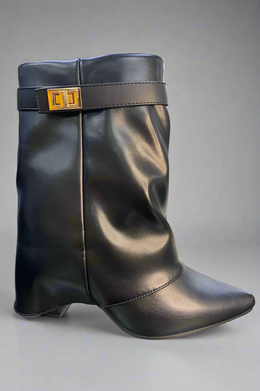 Ankle Length Shark Boot Black