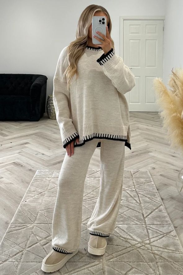 Round Neck Oversized Knitted Design Top & Trouser Set - Beige/Black