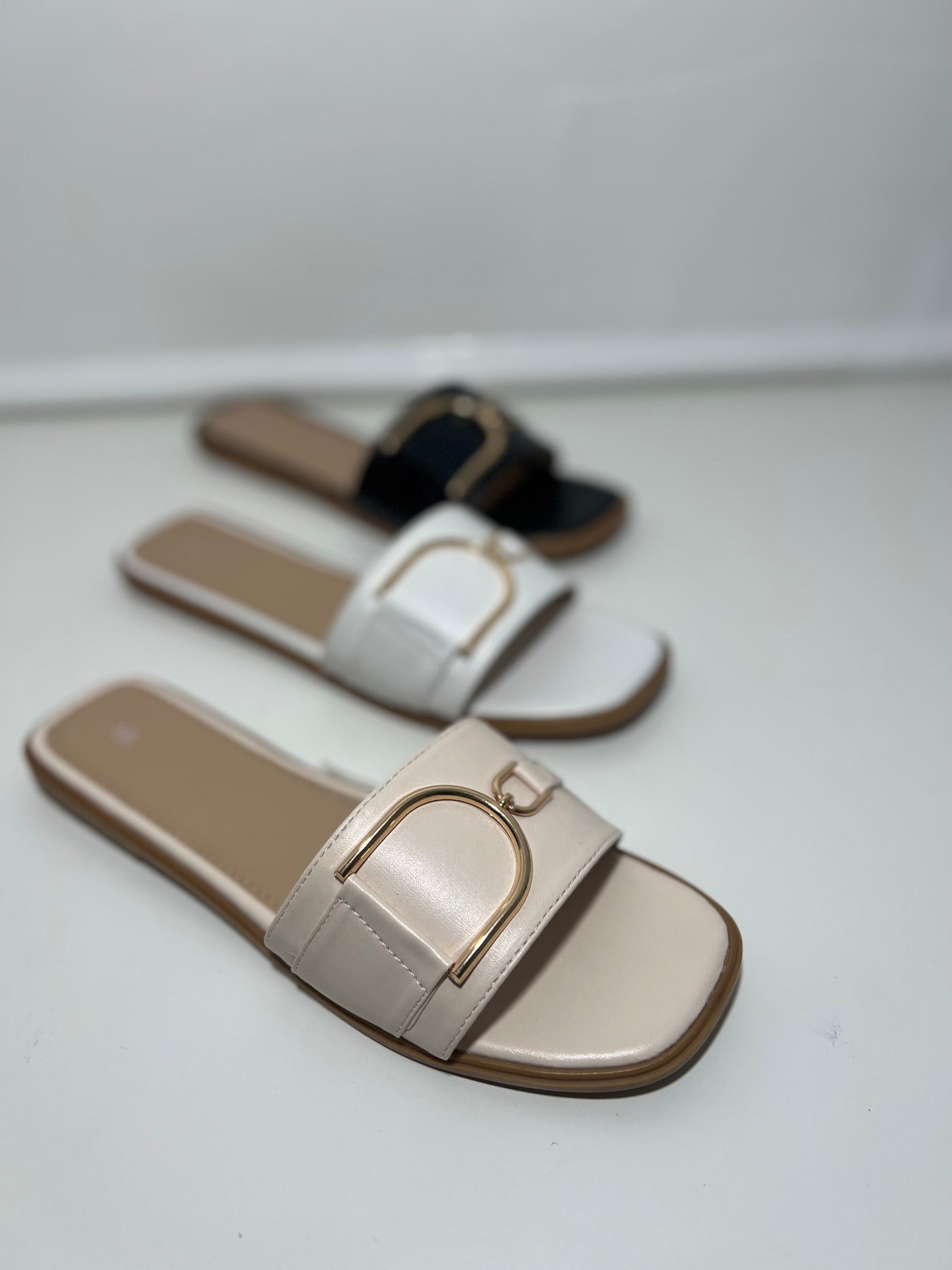 Sand D buckle sandal