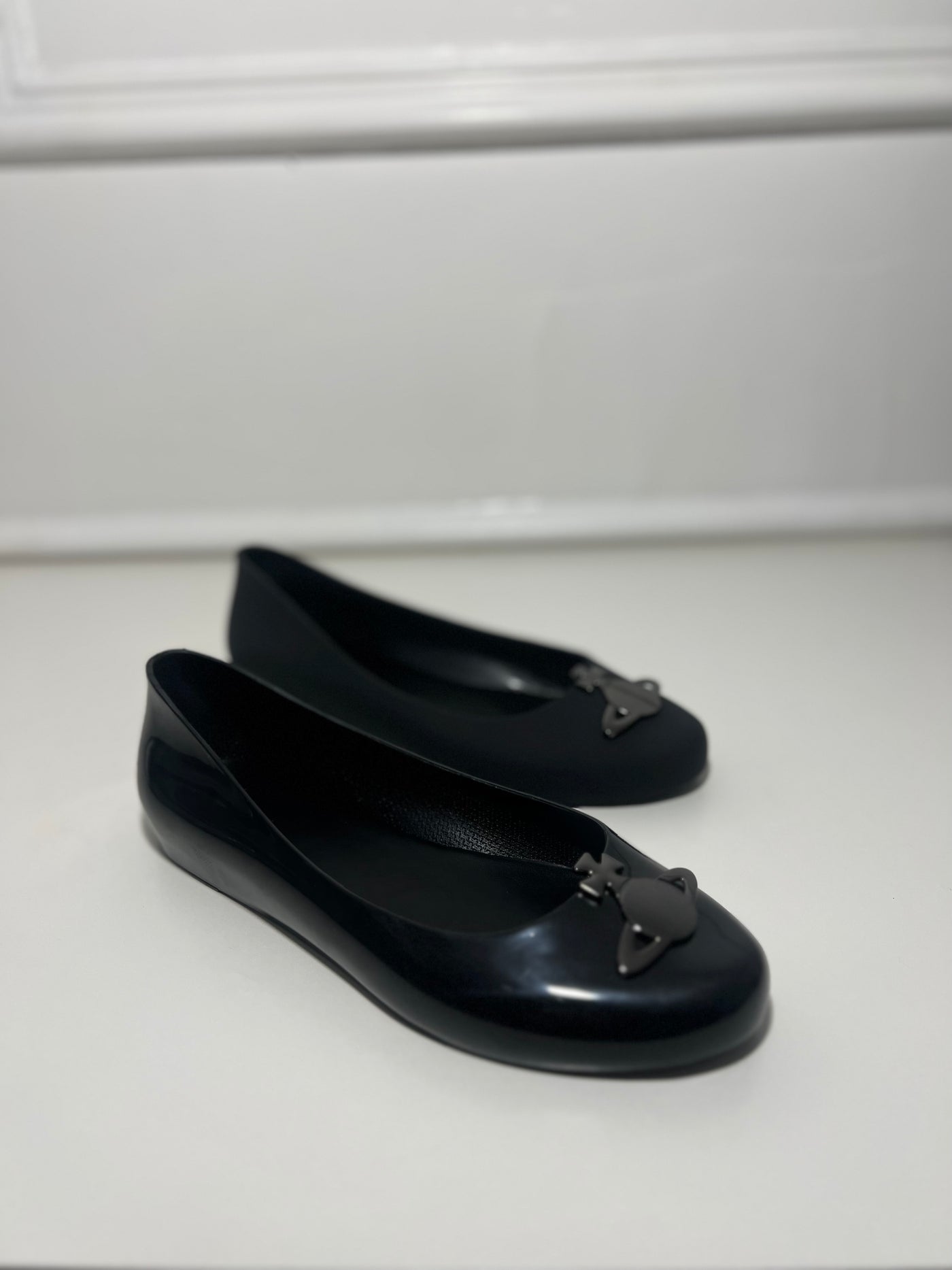 GLOSS BLACK INSPIRED DOLLY SHOE