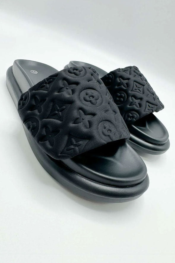 Patterned Band Sliders in Black