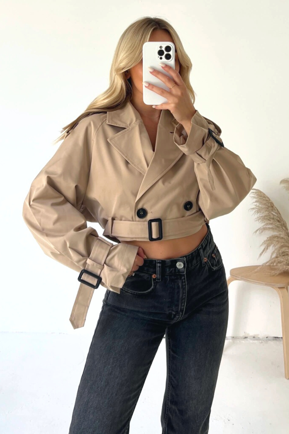 BEIGE CROPPED LONG SLEEVE MAC JACKET