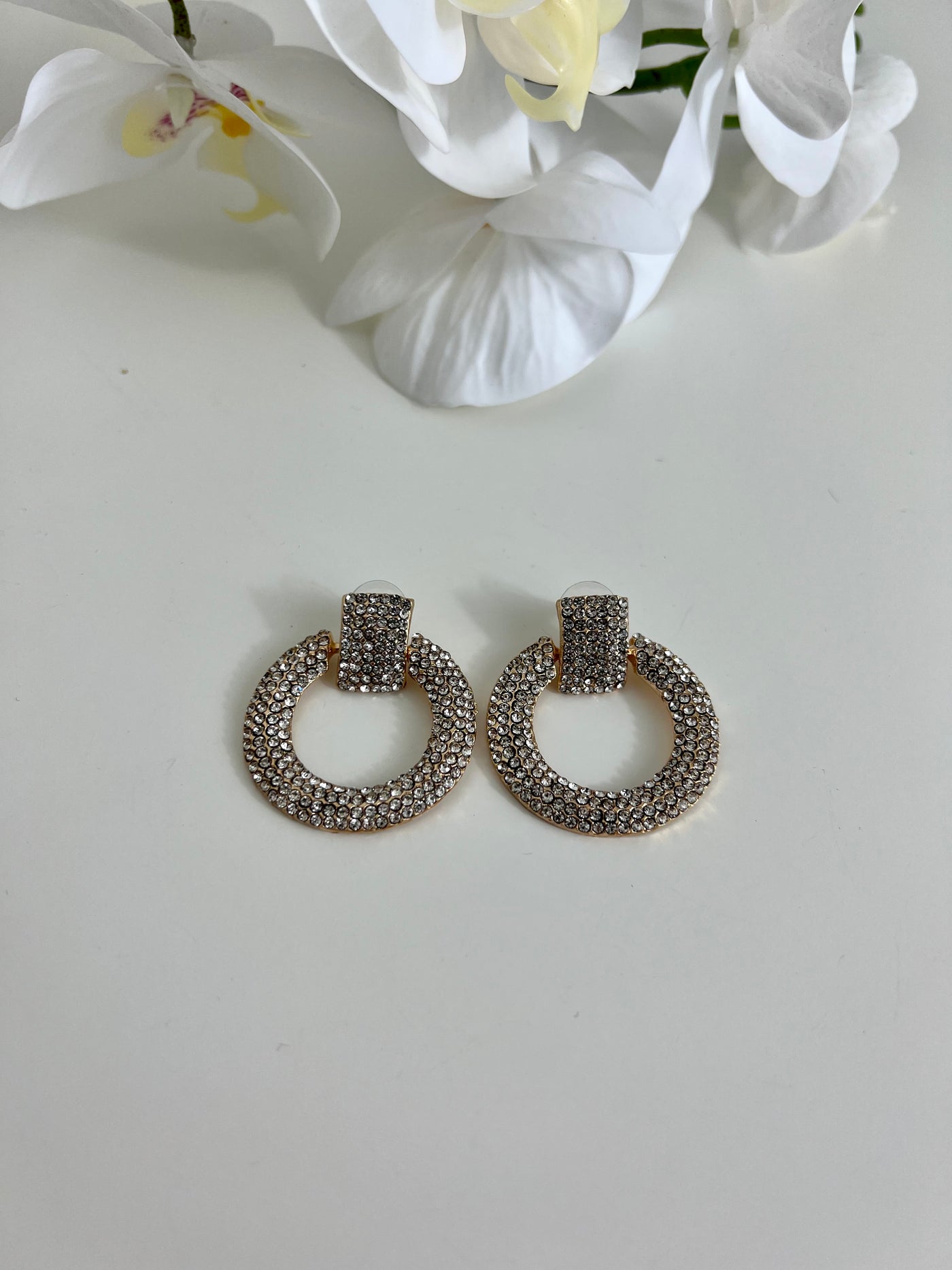 O ring diamond gold earring