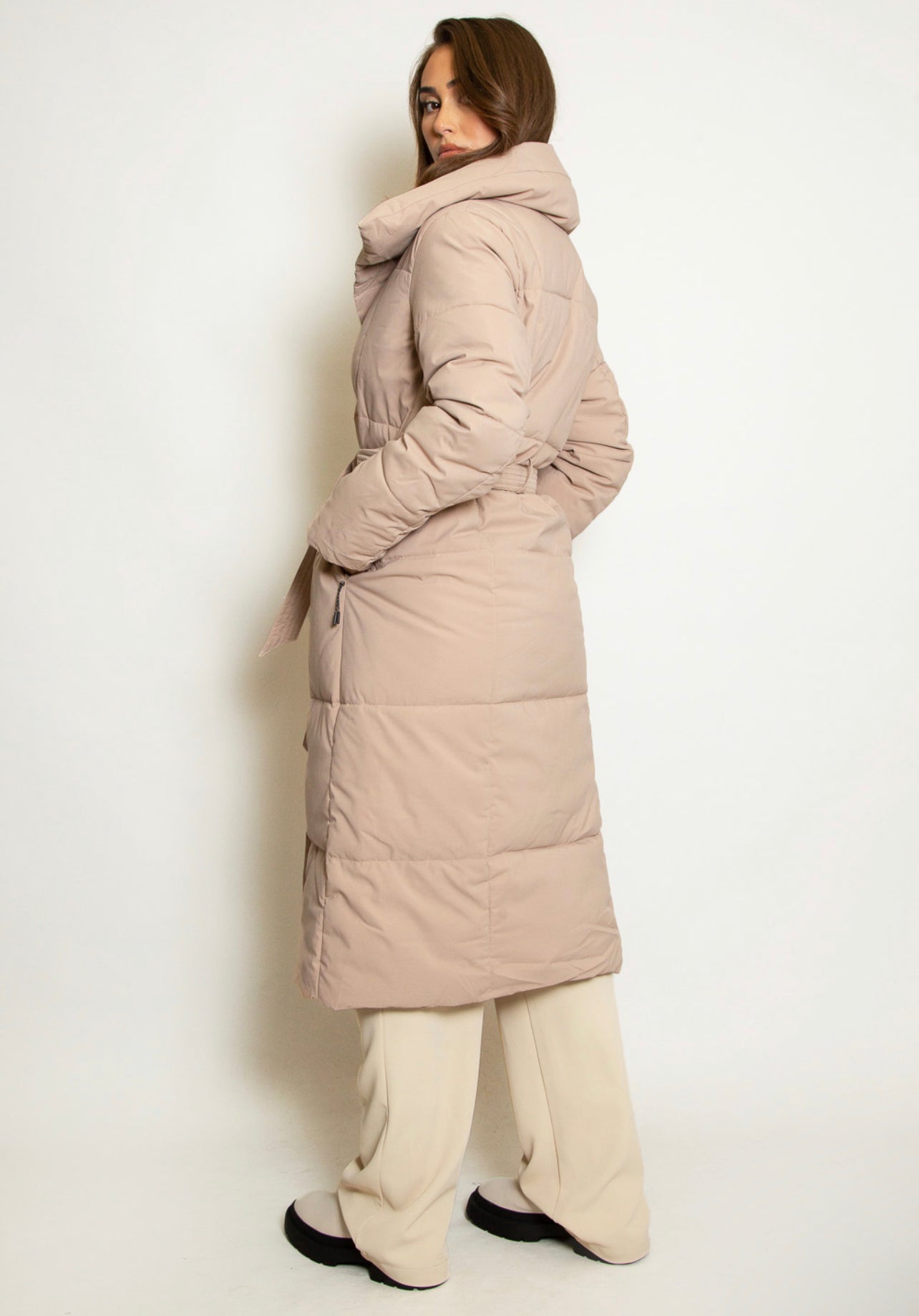 sand long  QUILTED WAIST TIE COAT