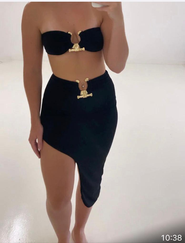 BLACK GOLD BUCKLE TWO PIECE MIDI SKIRT