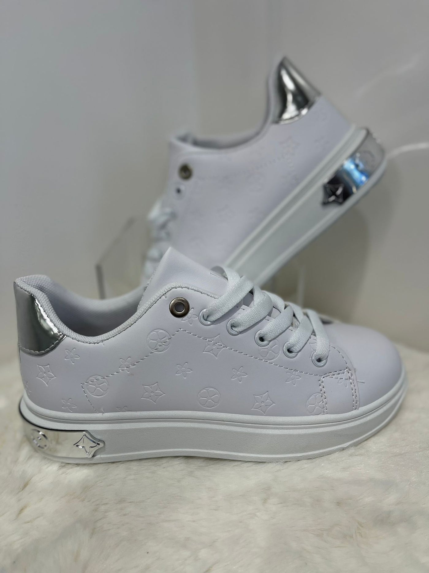 Star inspired pattern silver chunky trainer