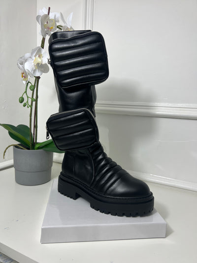 Cushioned high chunky boots