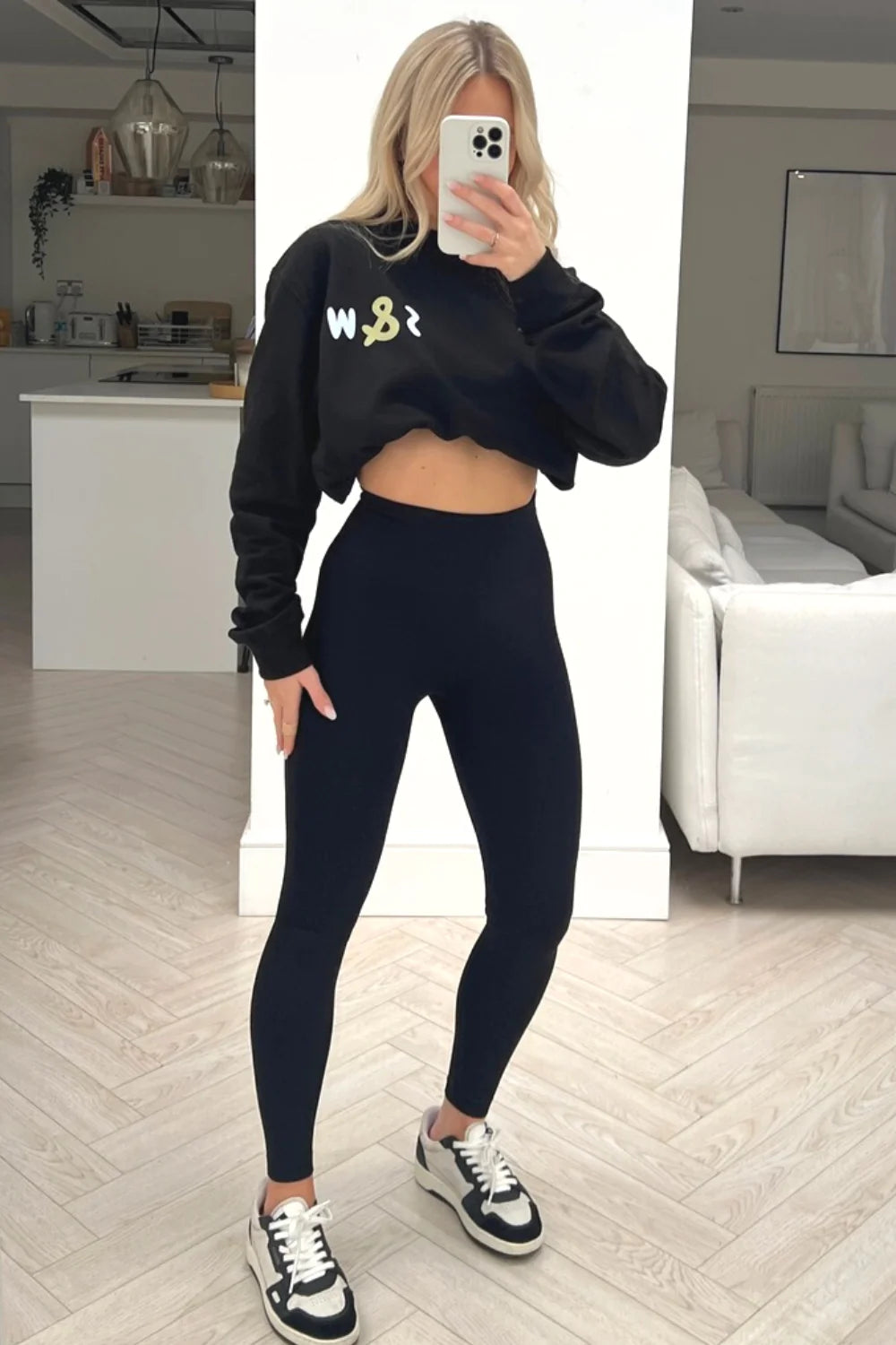 Black bum sculpt leggings