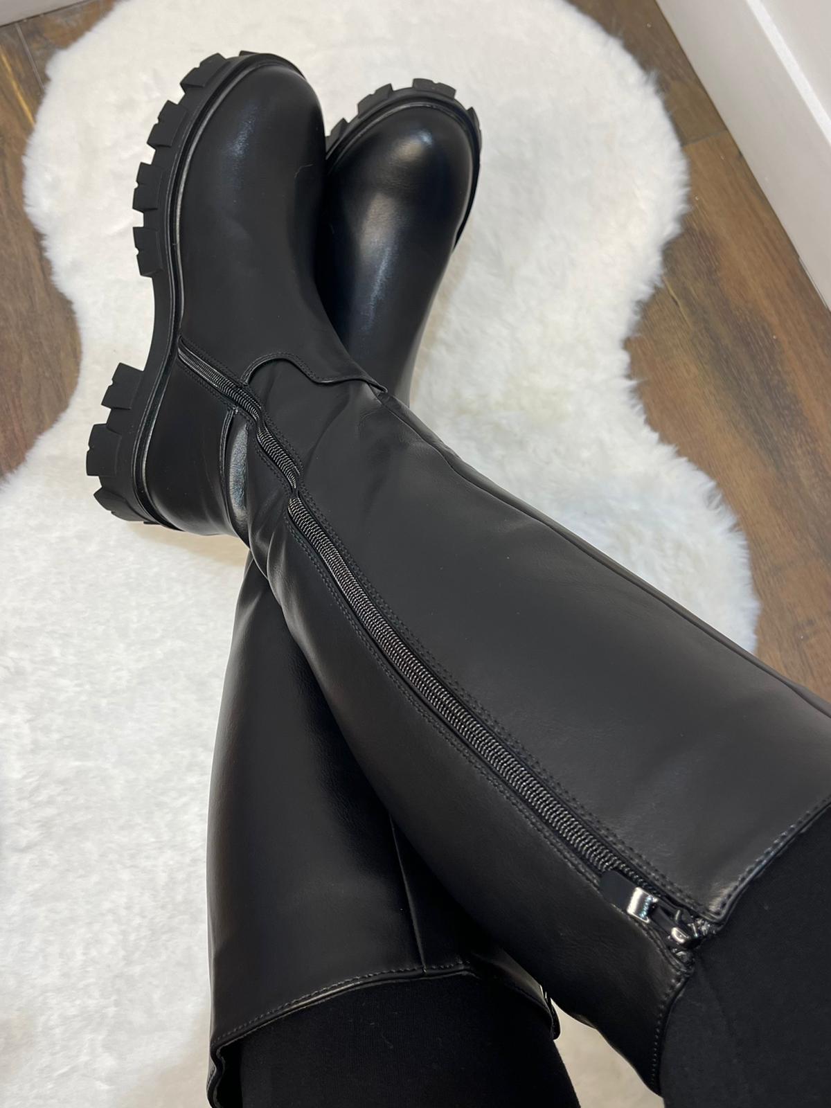 Leather look knee high chunky boot