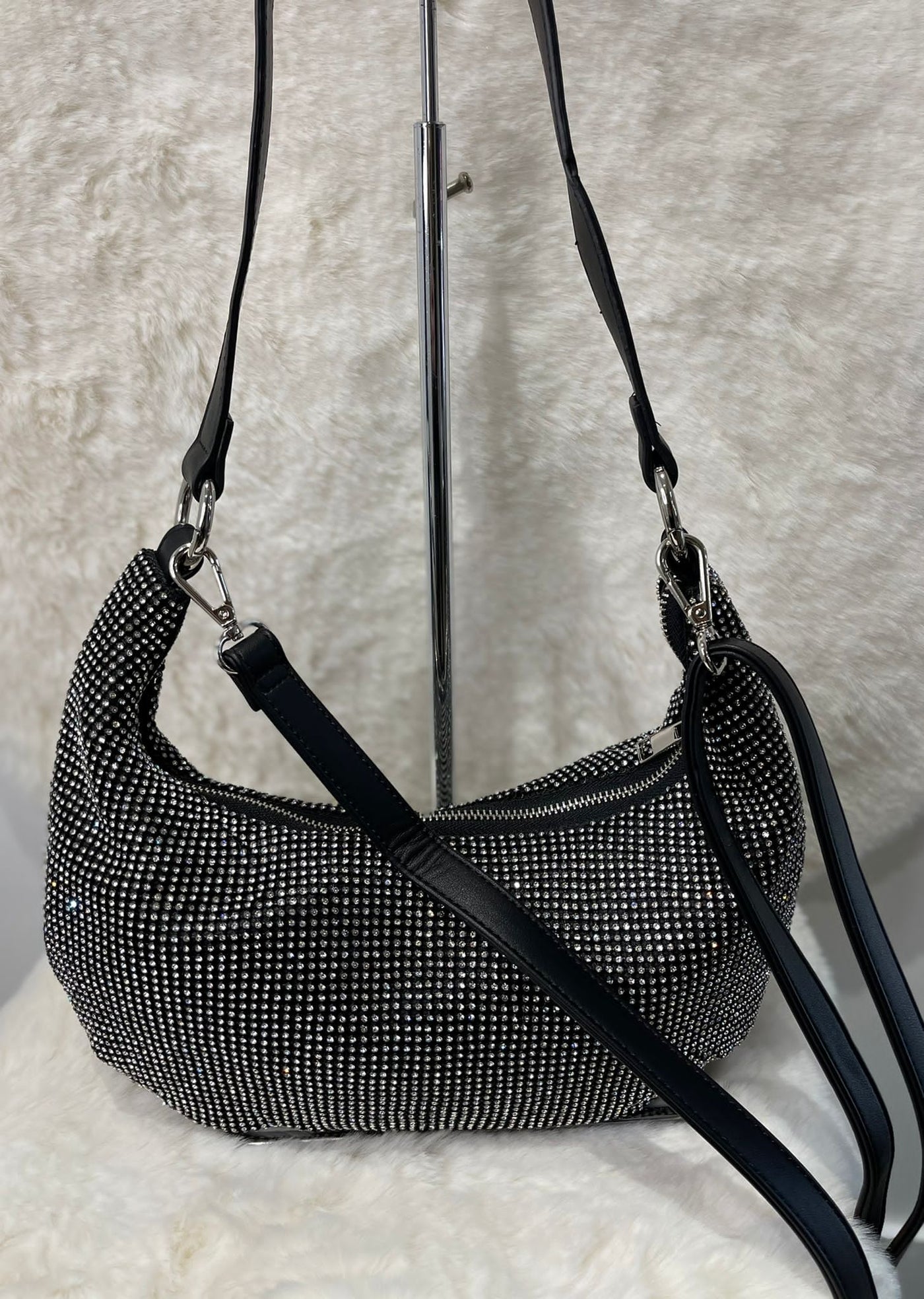 BLACK JEWELLED SLOUCH BAG