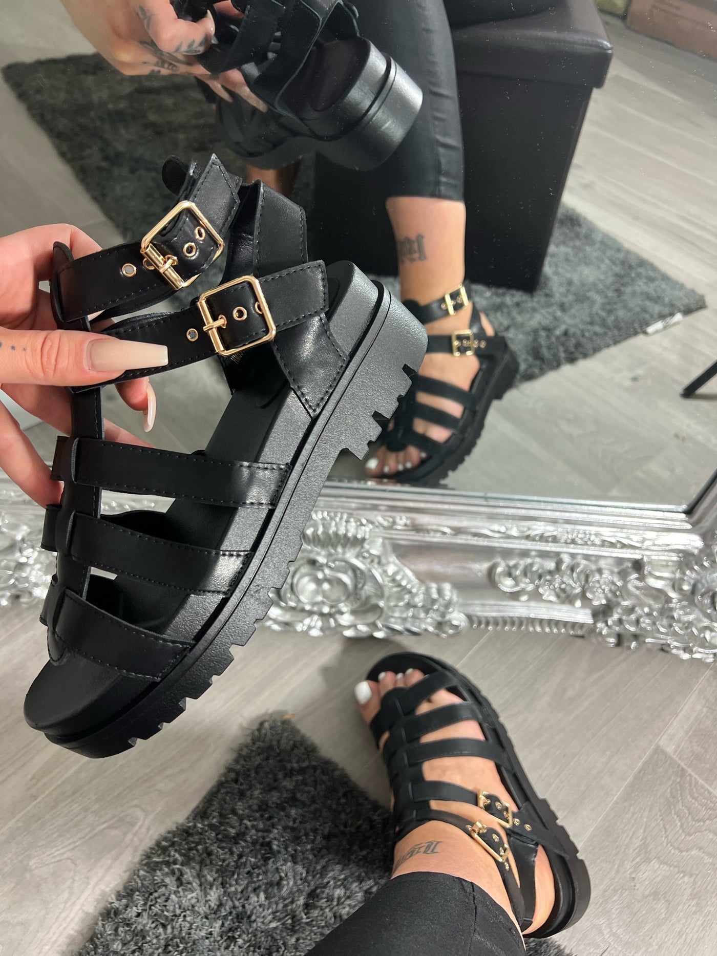 black CHUNKY ADJUSTABLE STRAP gladiator SANDAL